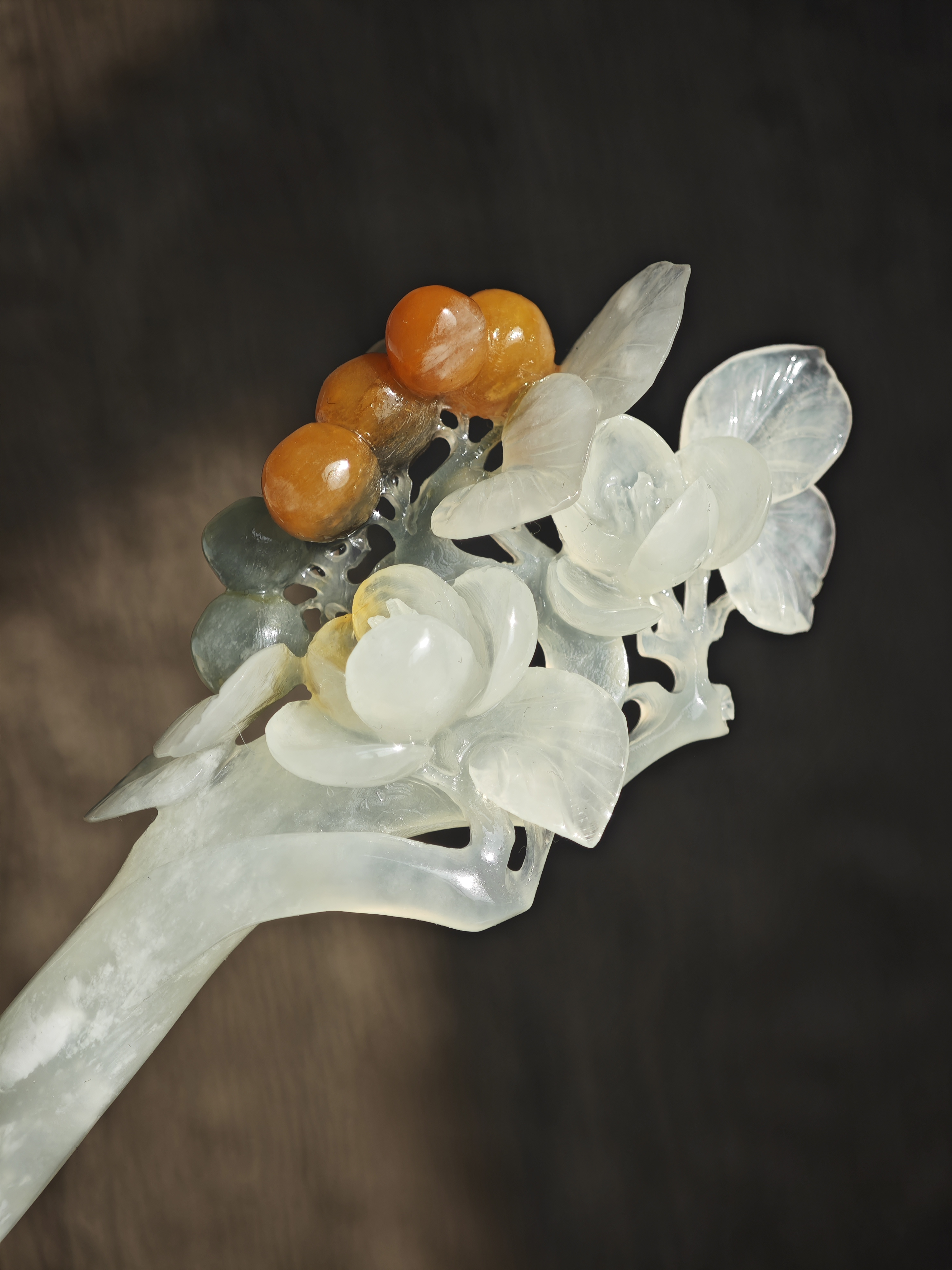 Jade Blossom & Vermilion Fruits