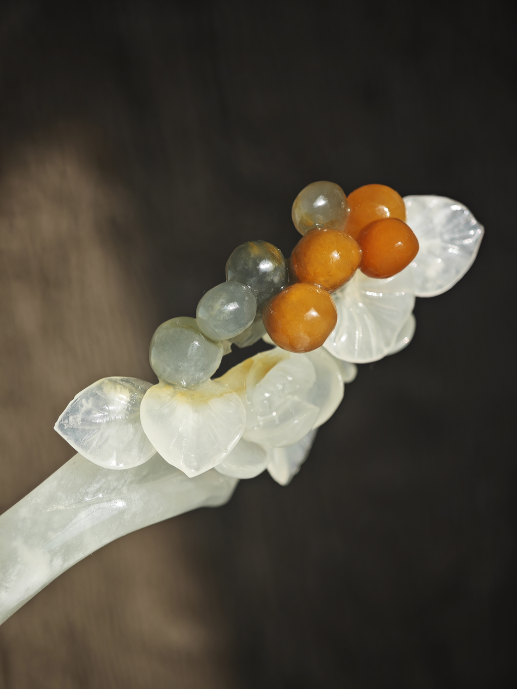 Jade Blossom & Vermilion Fruits