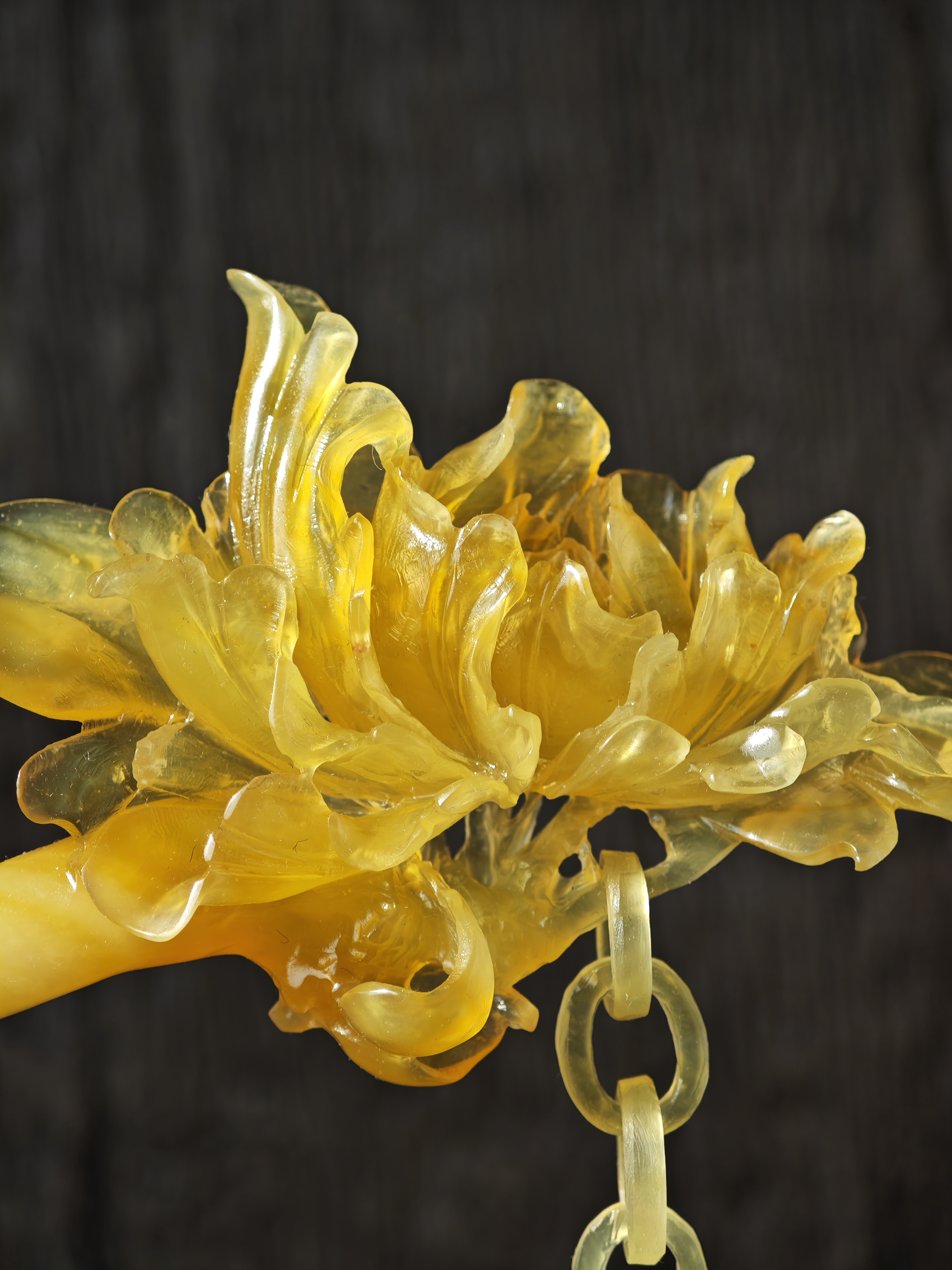 Gilded Peony & Lantern Splendor