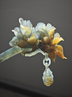 Golden-Green Peony Jade Hairpin