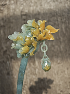 Golden-Green Peony Jade Hairpin