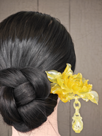 Gilded Peony & Lantern Splendor