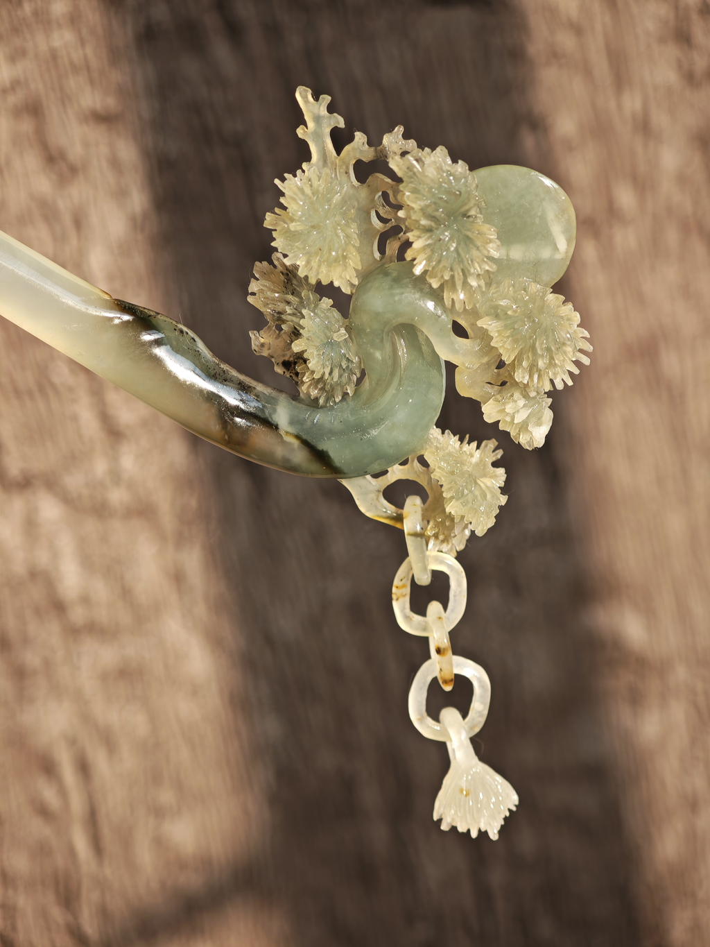 Pine Bloom Verdure Jade Hairpin