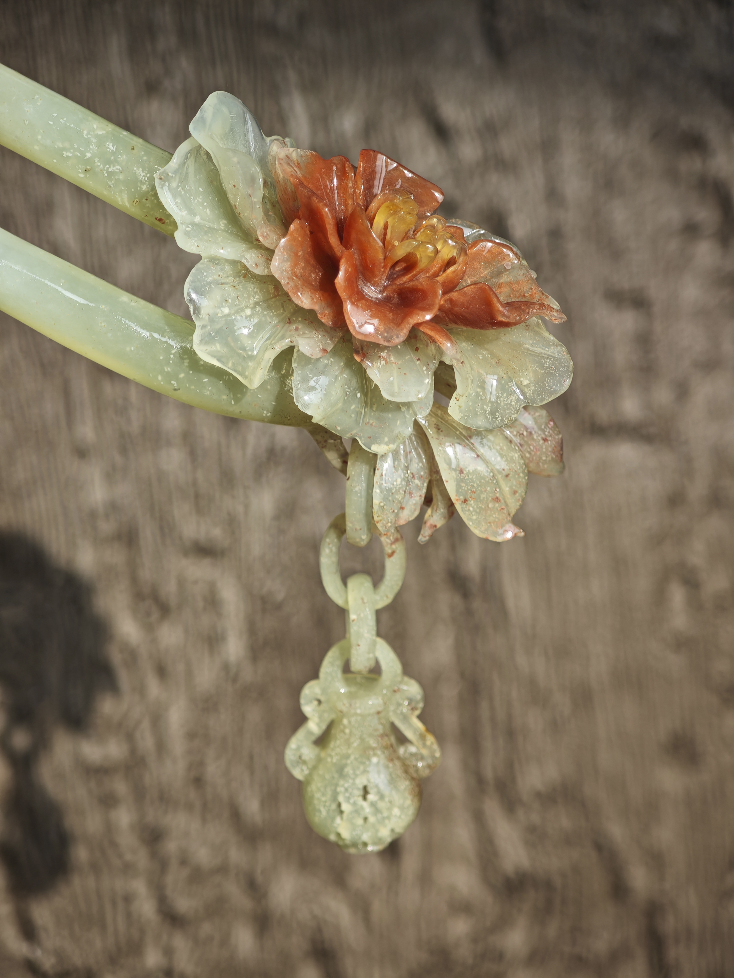 Crimson Peony Dew Jade Hairpin