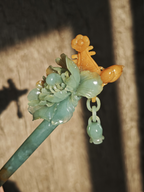 Emerald Peony & Cicada Jade Splendor