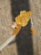 Golden Blossom & Spring Bud Jade Hairpin
