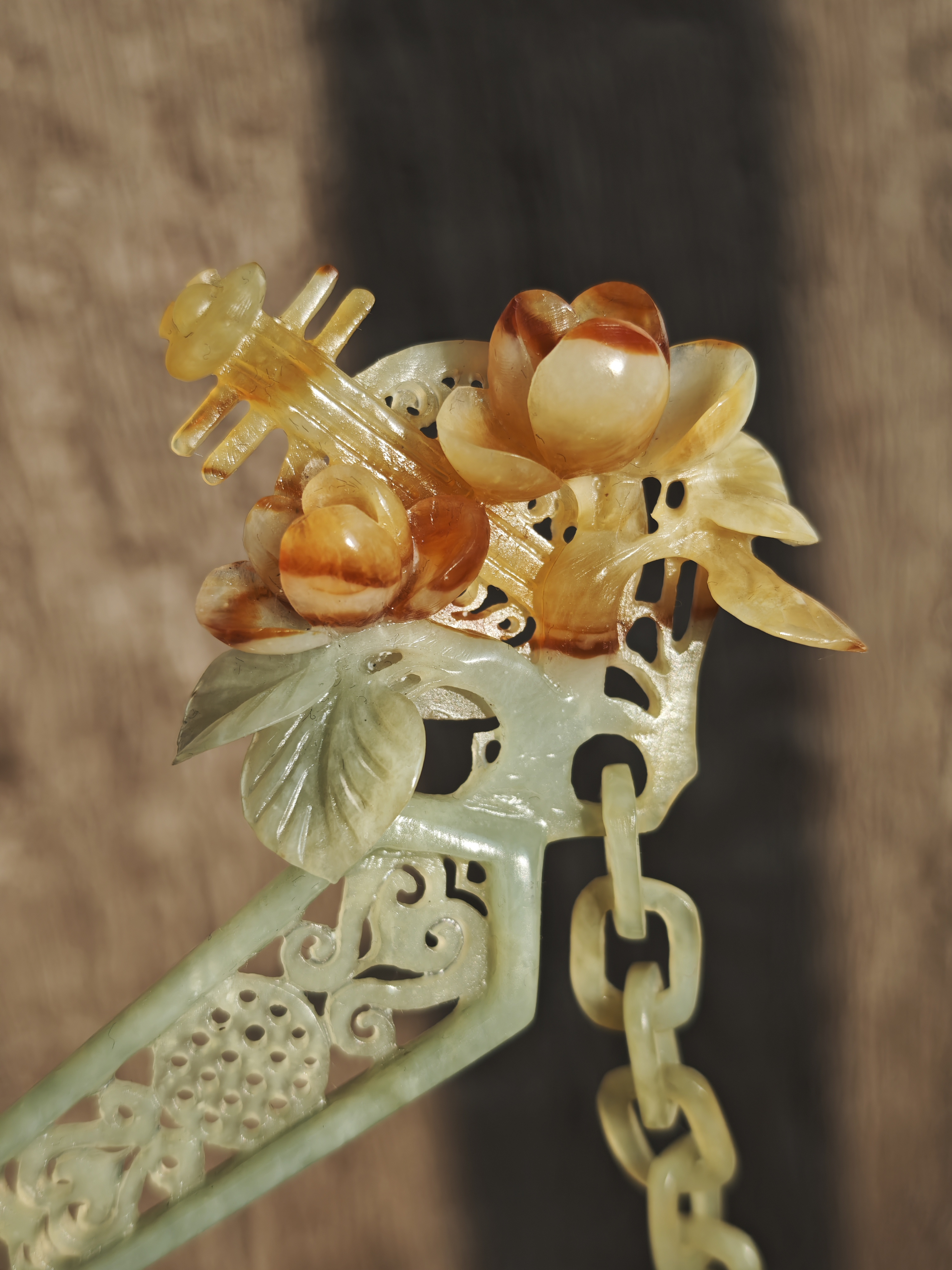 Lute & Blossom Carved Jade Hairpin