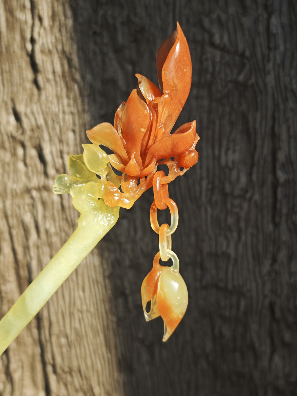 Golden Magnolia Bud Jade Hairpin