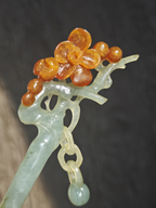 Pale Twig with Golden Plum