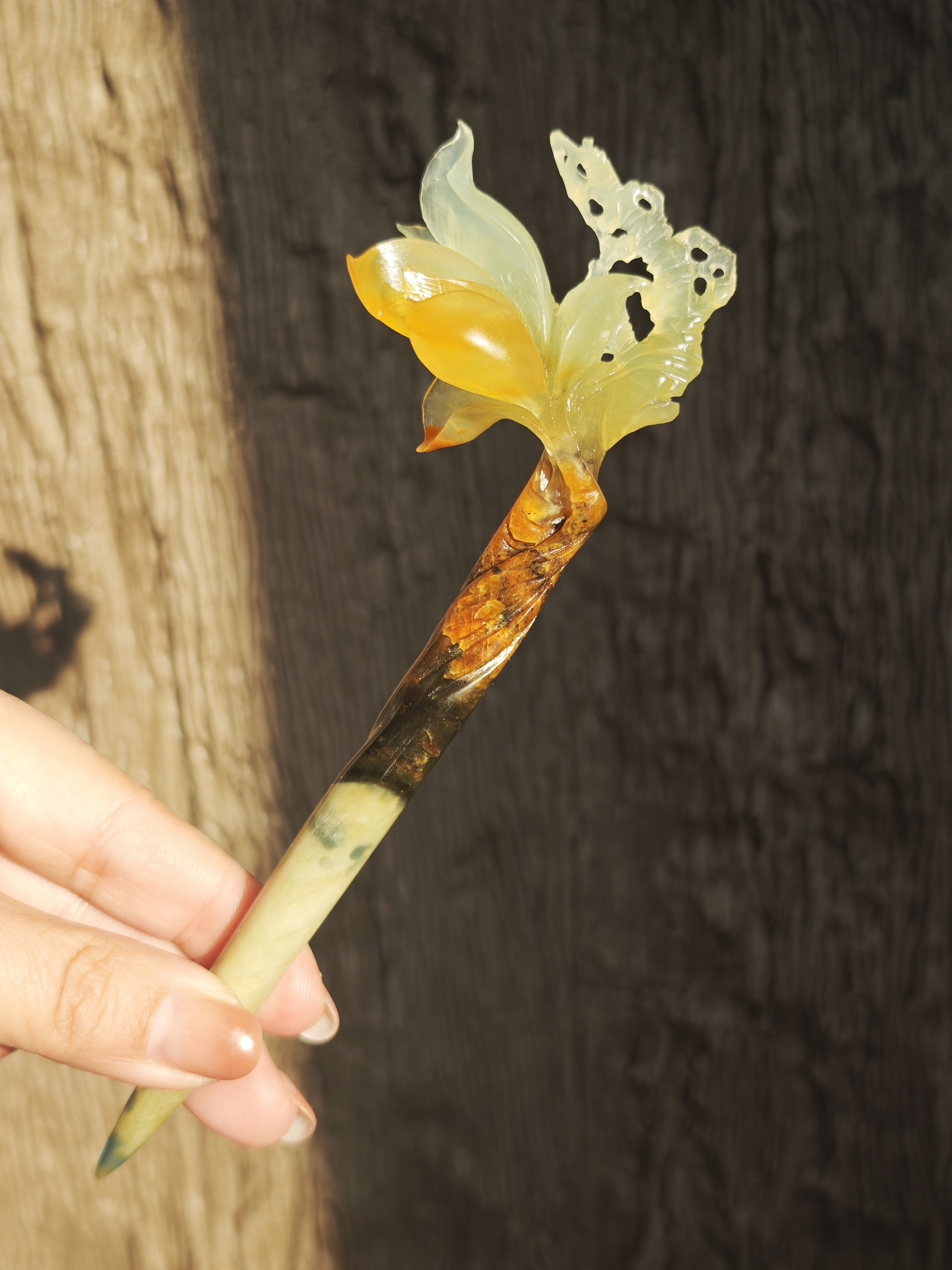 Jade Magnolia & Butterfly Hairpin