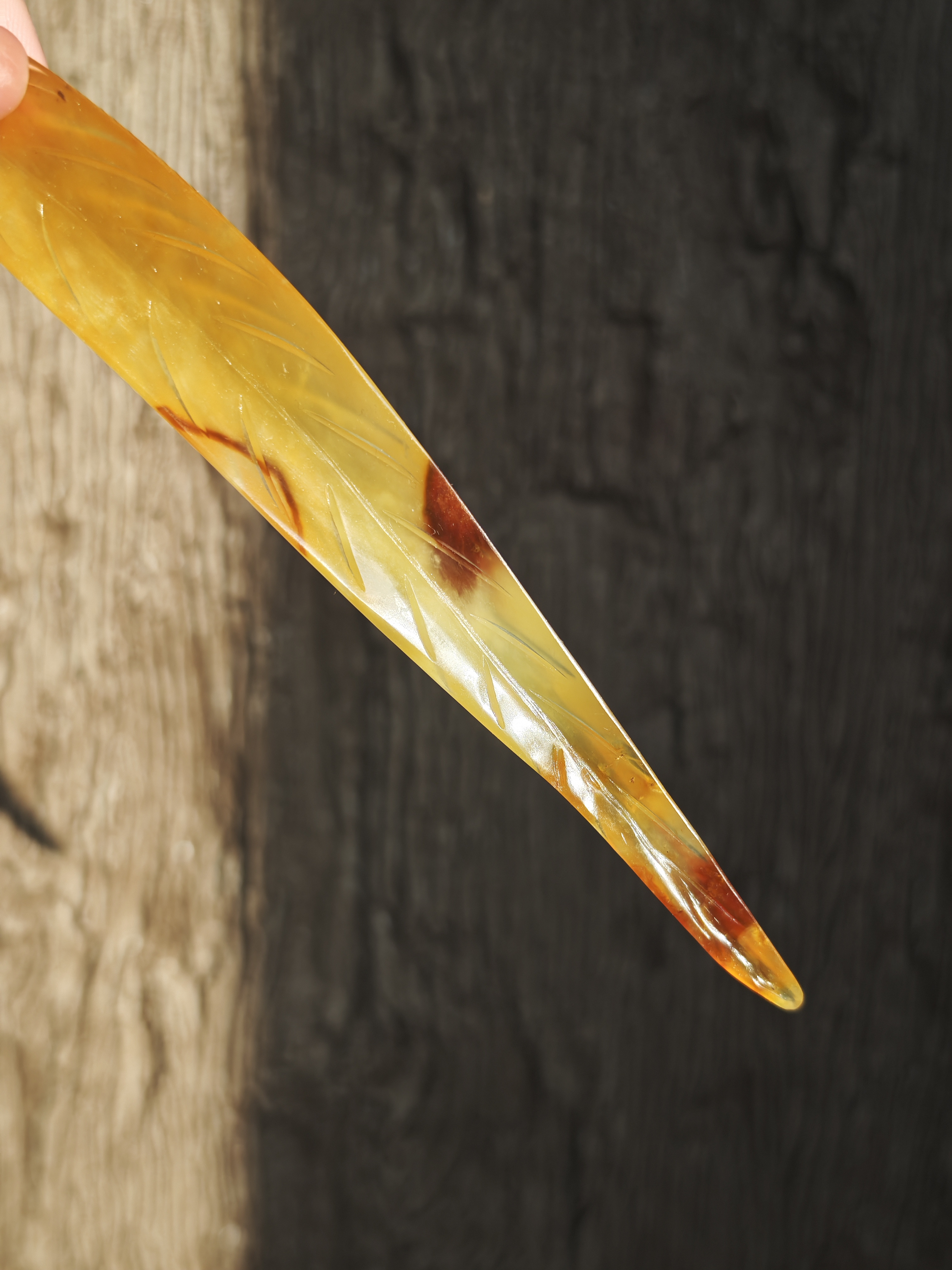 Golden Leaf Luminous Jade Hairpin