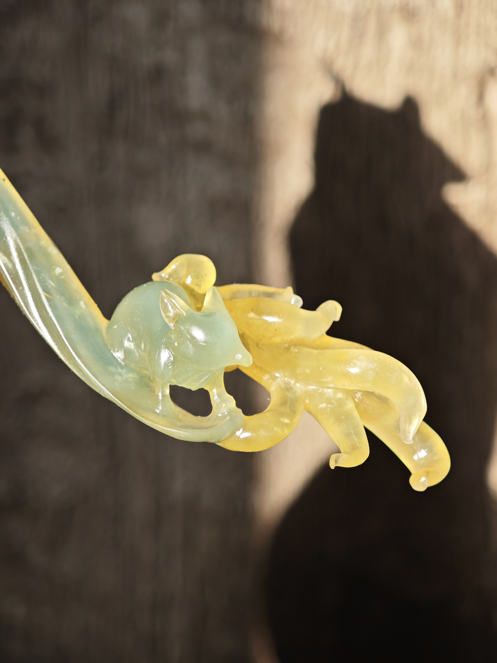Jade Fox’s Enchanting Charm Hairpin