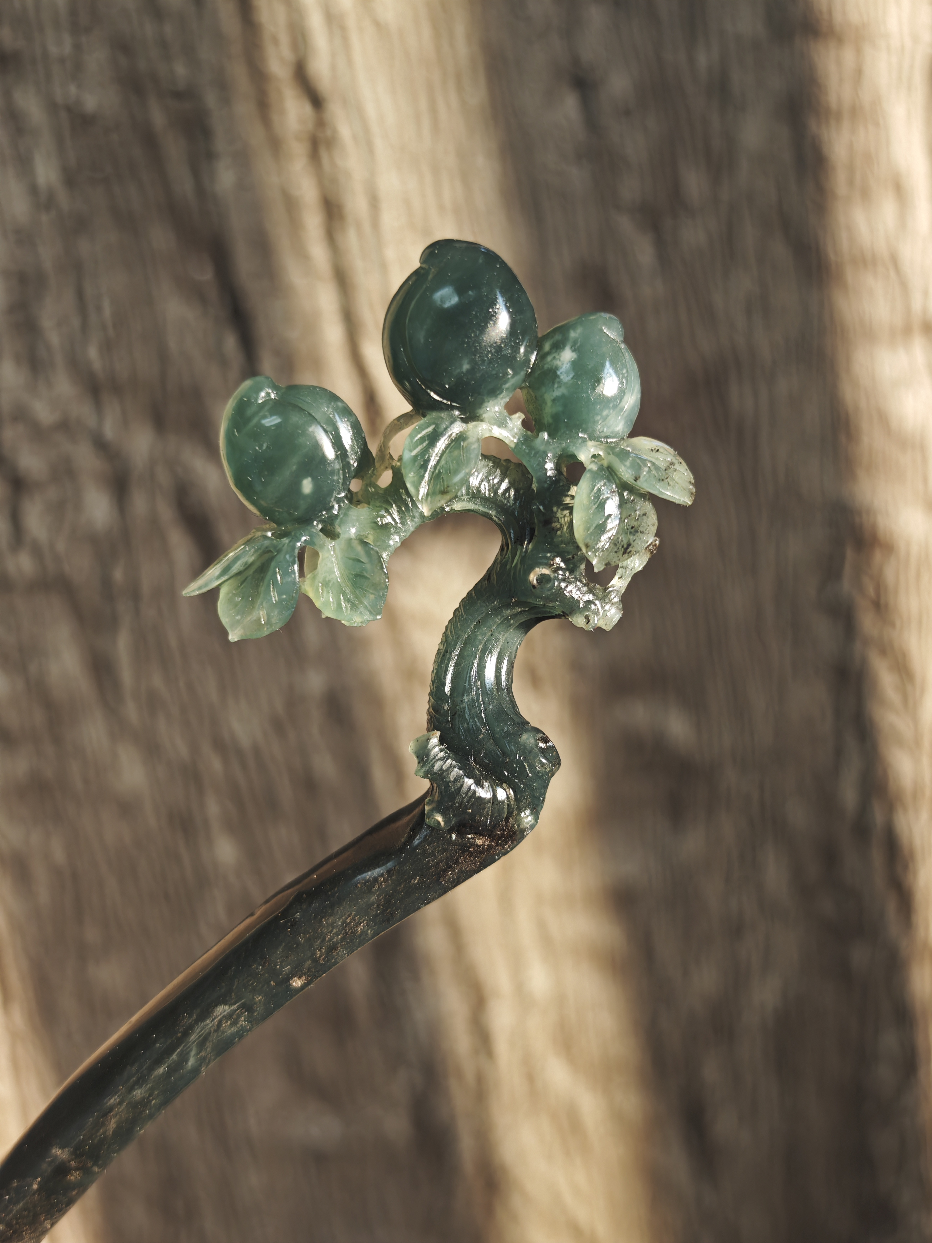 Jade Branch with Clustered Peaches Hairpin