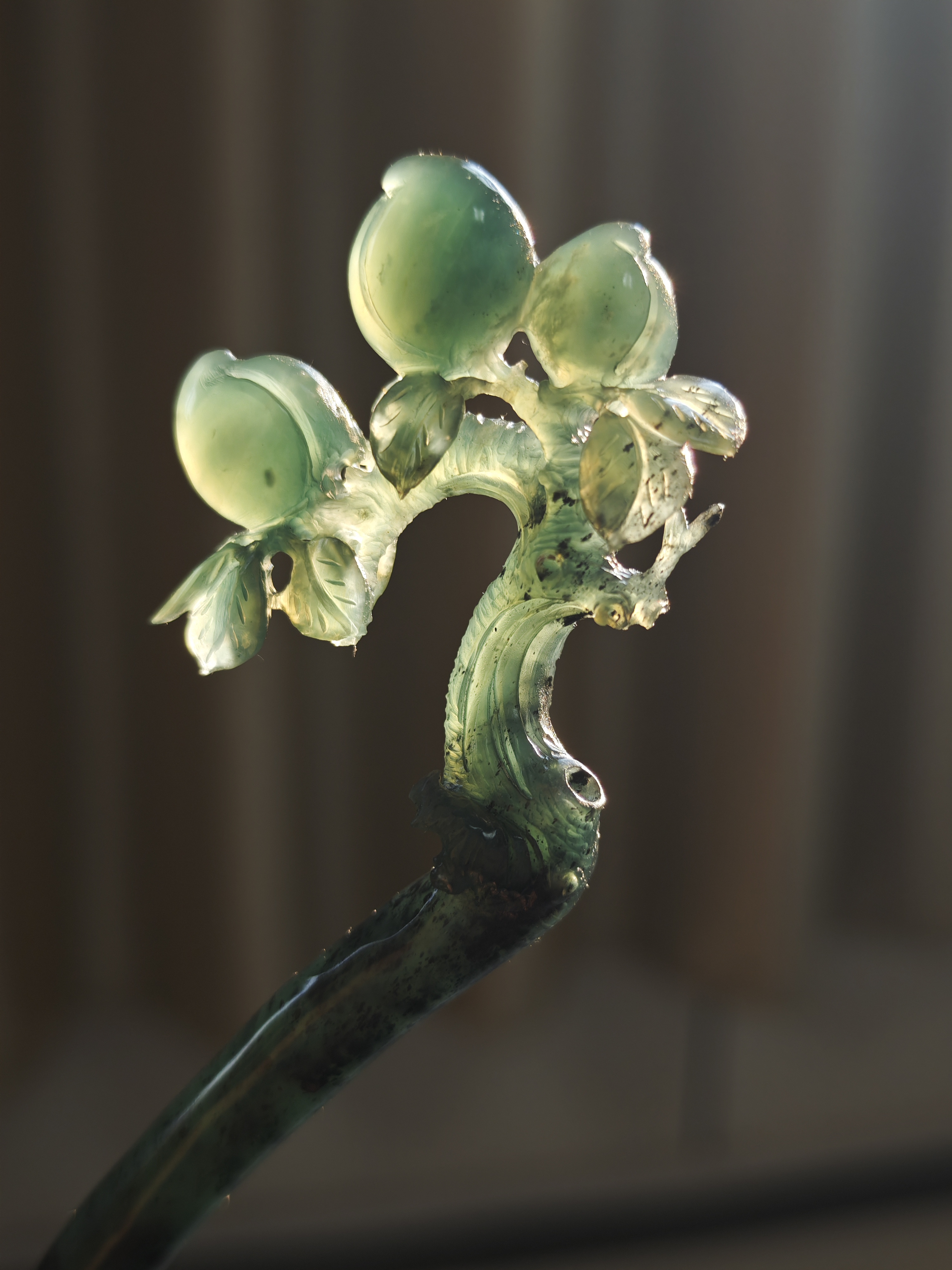 Jade Branch with Clustered Peaches Hairpin