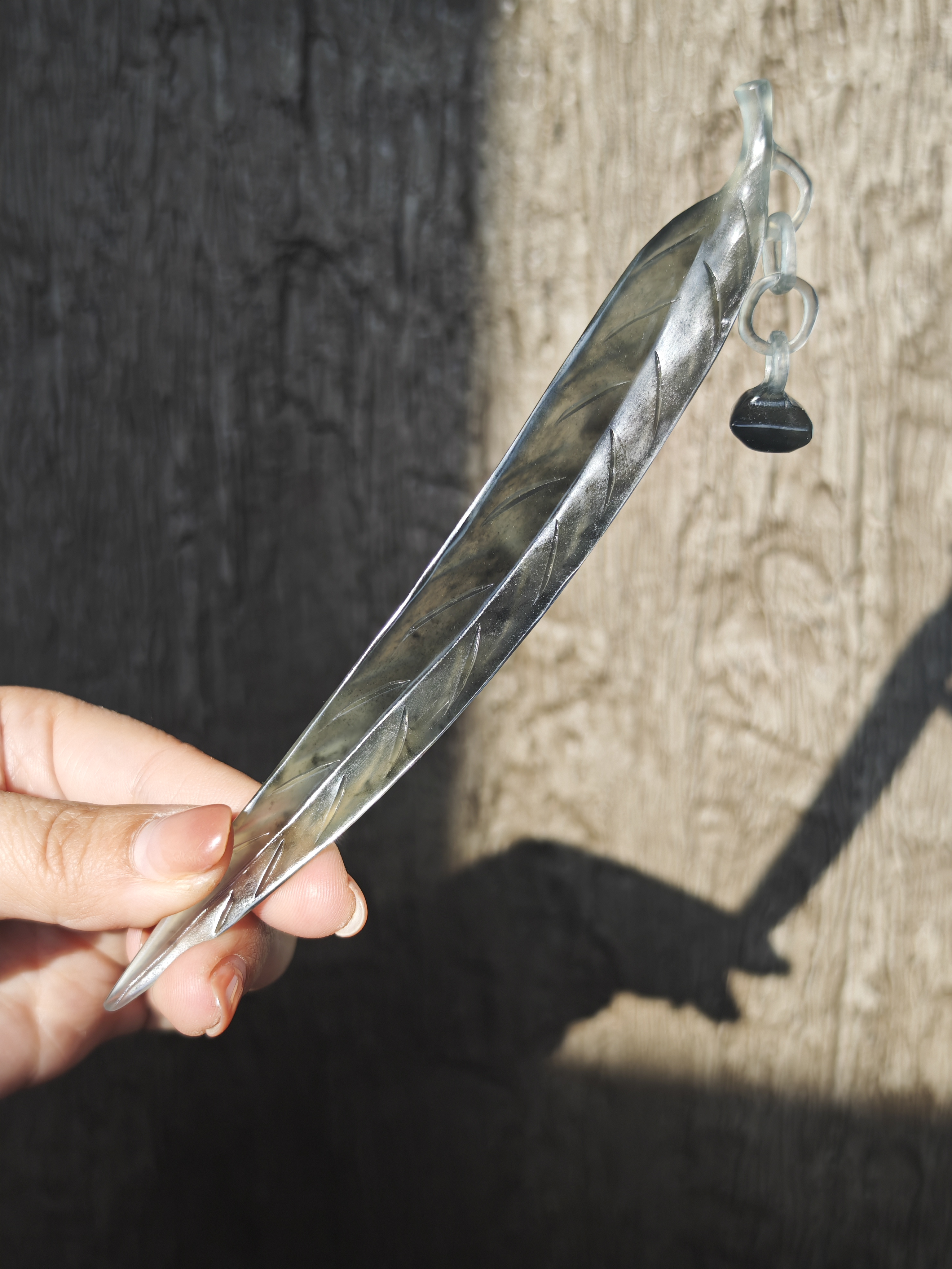 Smoky Leaf Draped Jade Hairpin