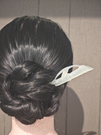 Lucent Bamboo New Node Jade Hairpin