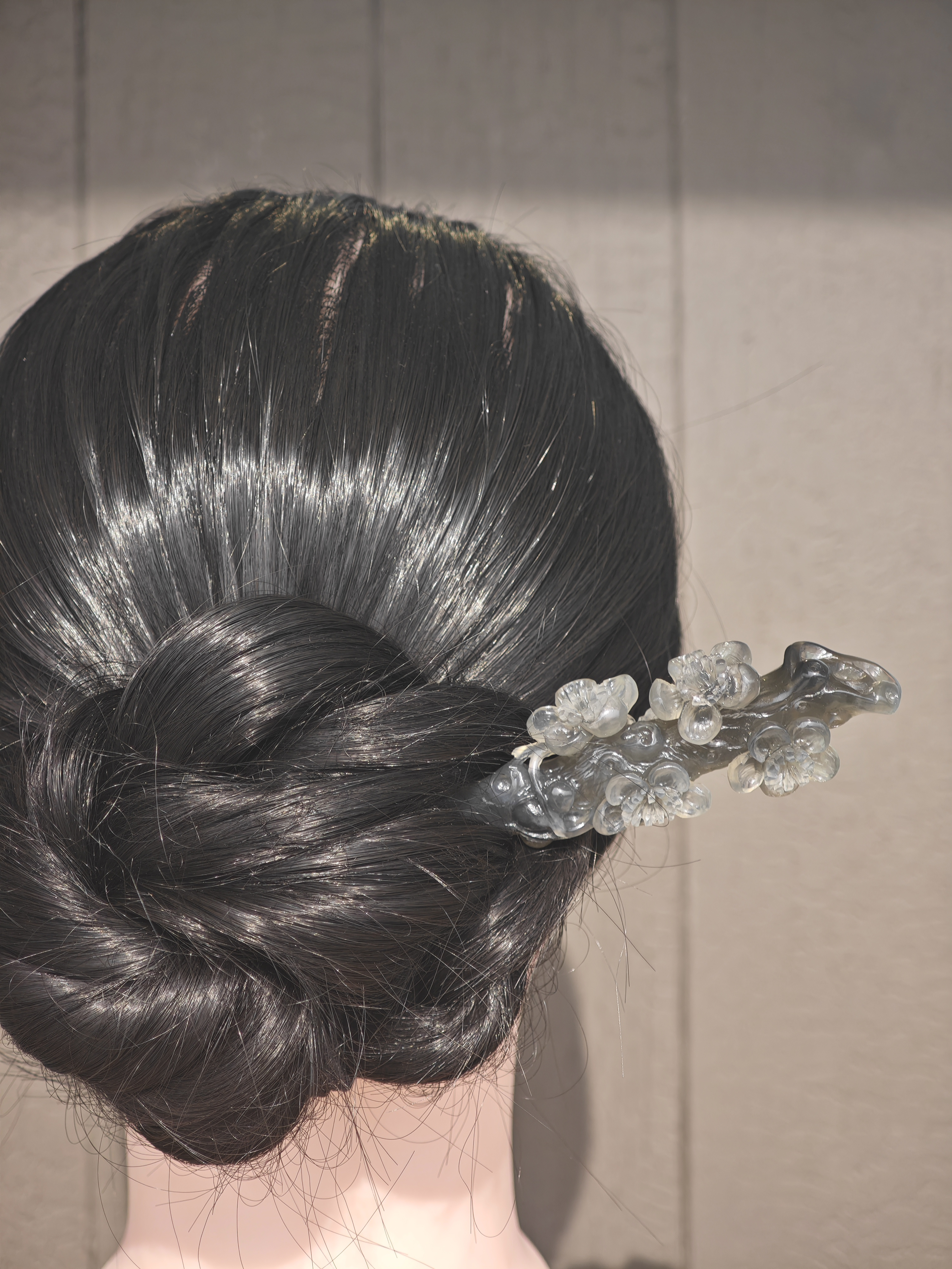 Smoky Plum Branch Jade Hairpin