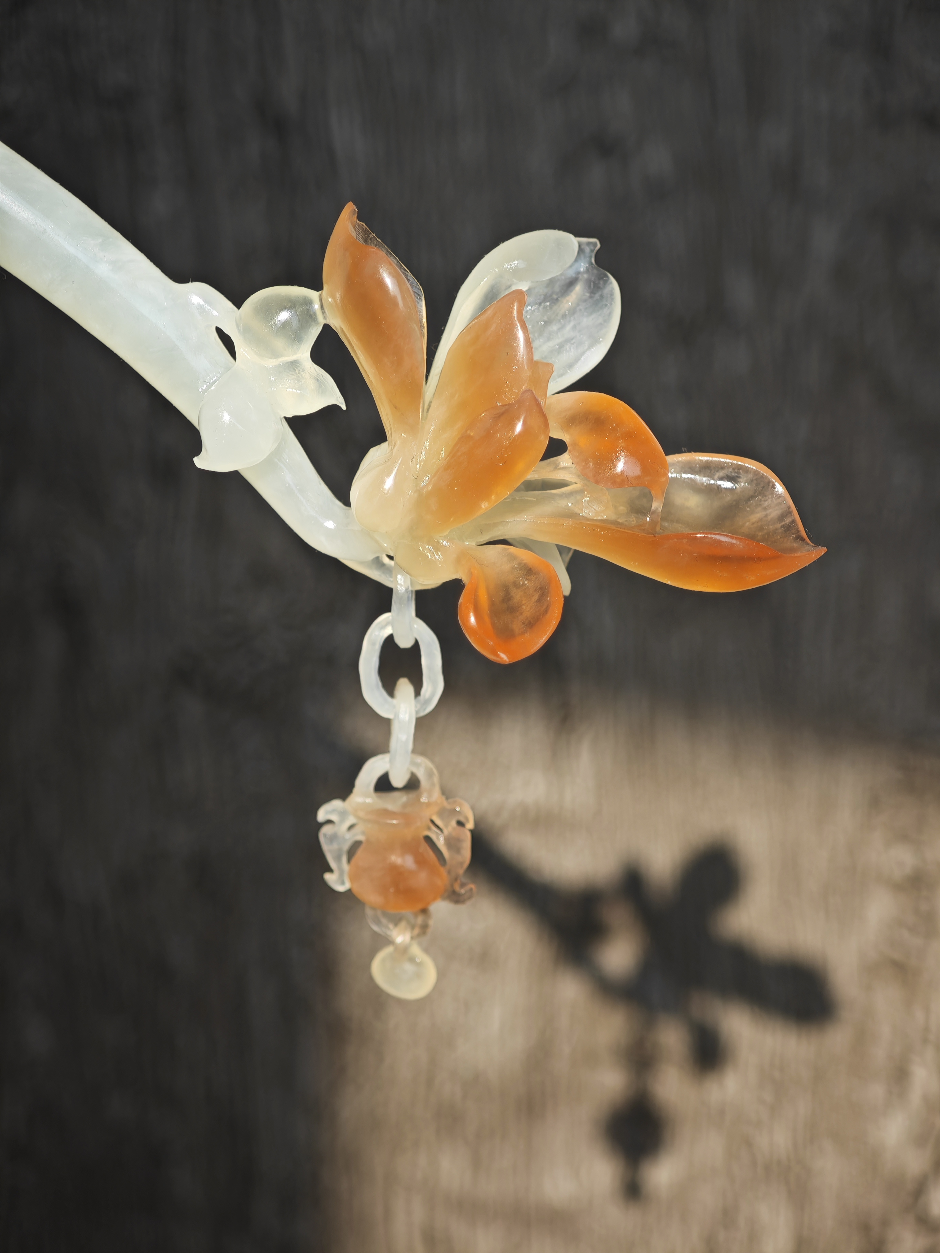 Sunset-Kissed Magnolia Jade Hairpin