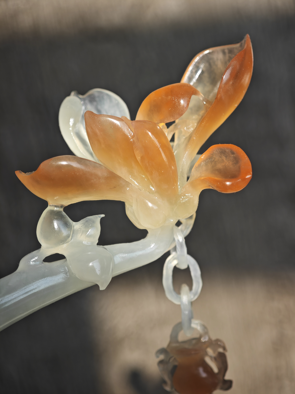 Sunset-Kissed Magnolia Jade Hairpin