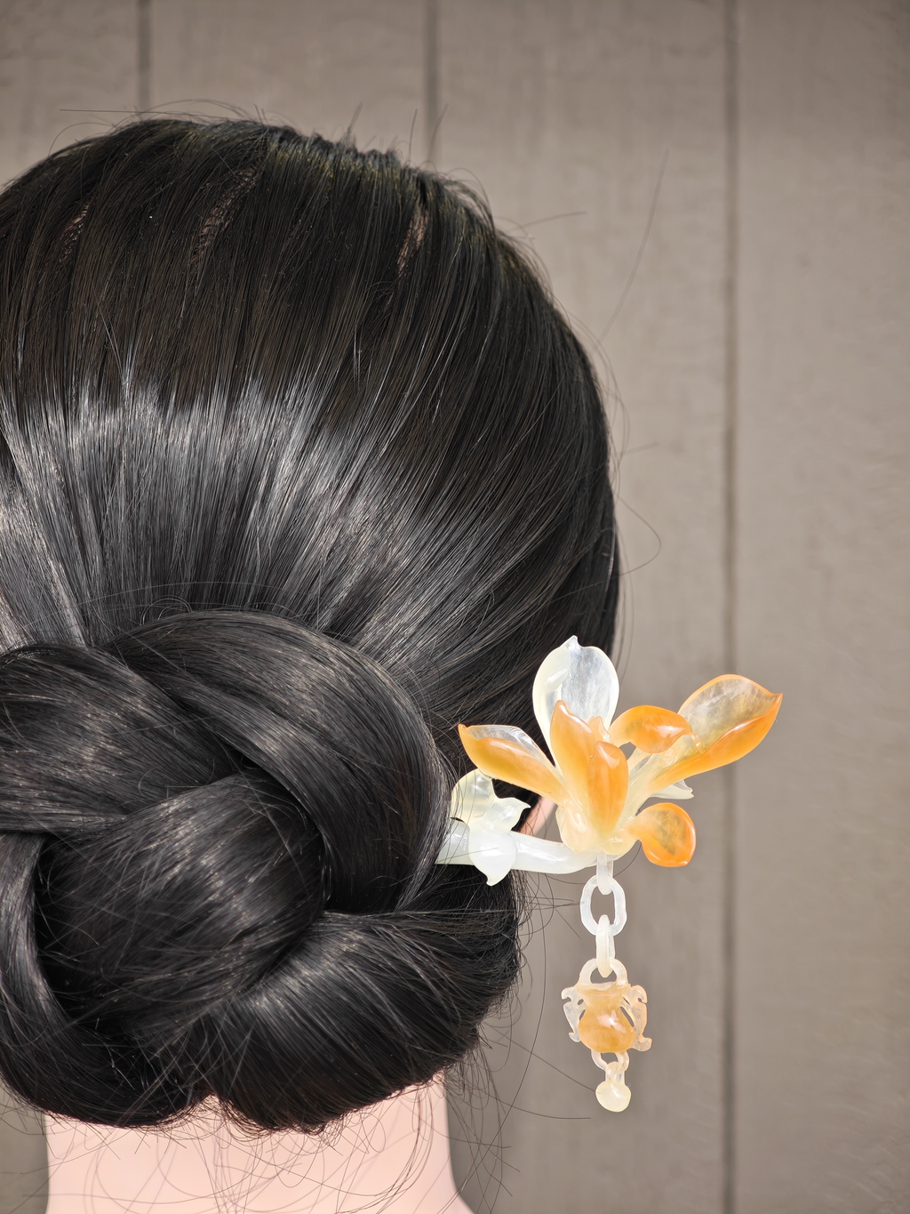 Sunset-Kissed Magnolia Jade Hairpin