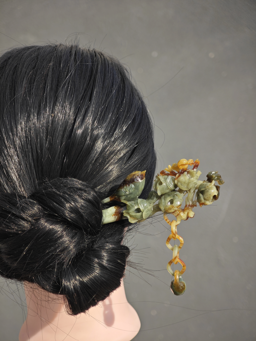 Artful Finch on Jade Buds