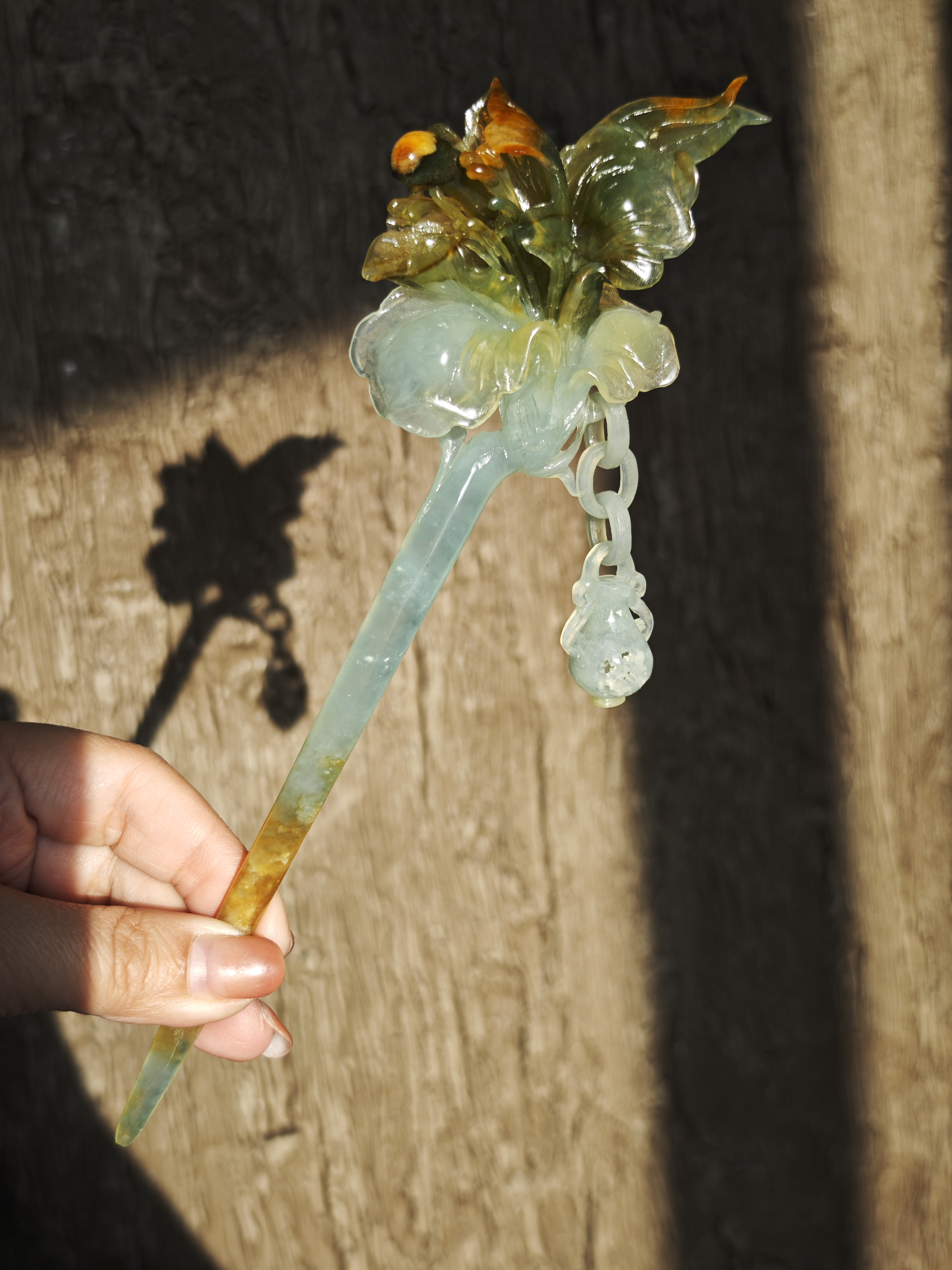 Artful Lily Jade Splendor