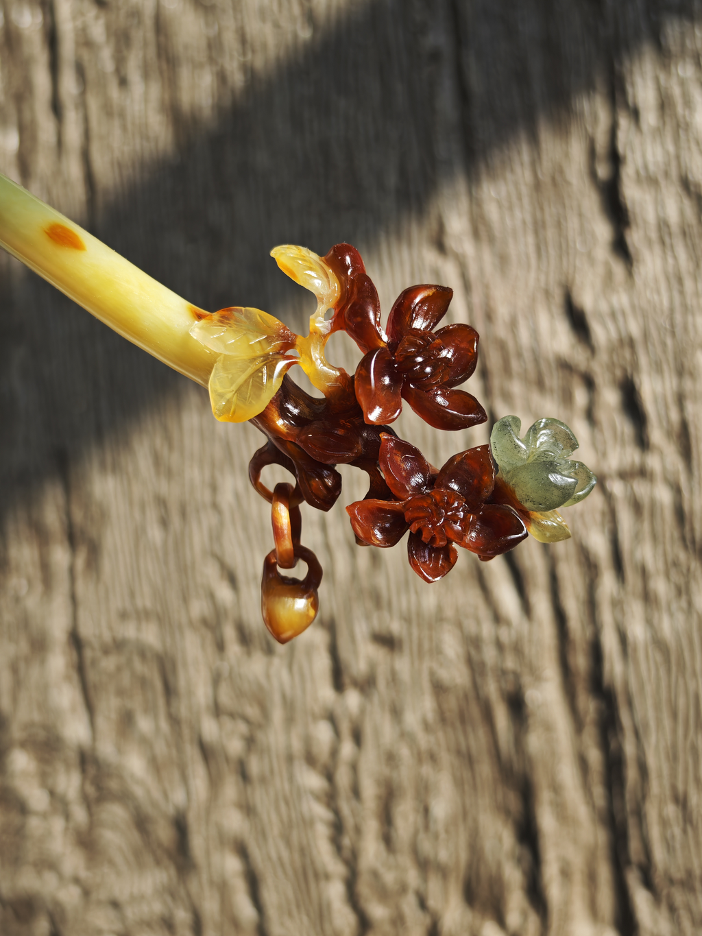 Crimson Petal Layered Jade Hairpin