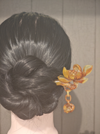 Golden Unctuous Lotus & Pod Jade Hairpin