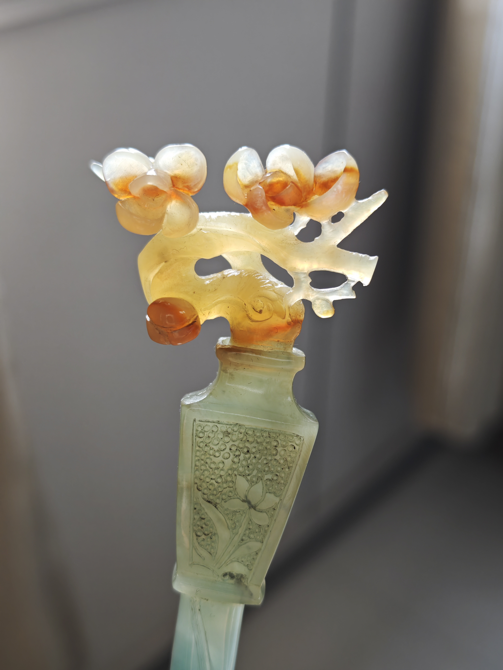 Lithe Plum Jade Hairpin