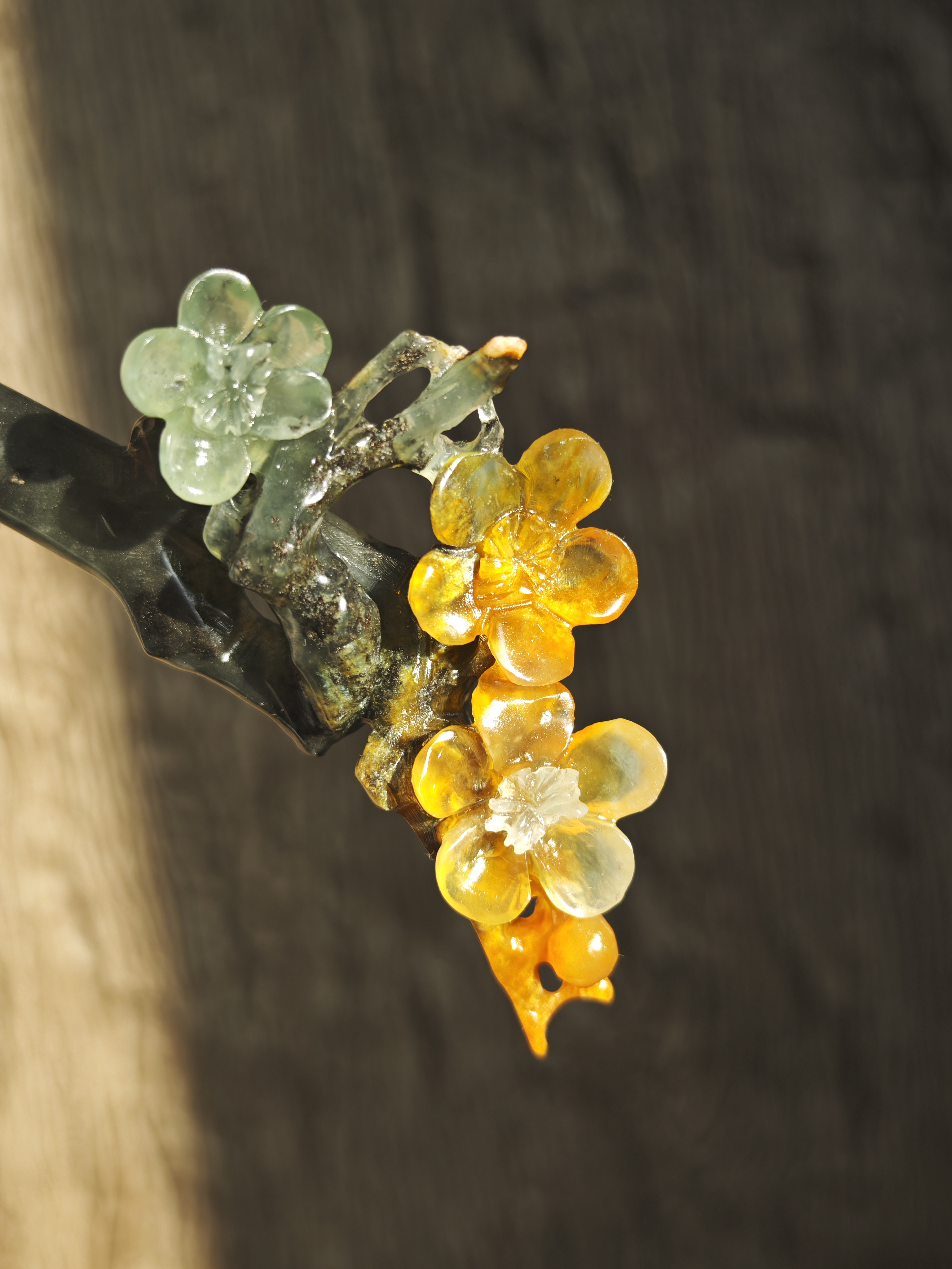 Golden-Emerald Plum Jade Hairpin