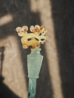 Lithe Plum Jade Hairpin