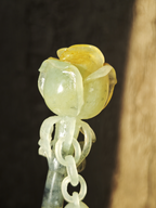 Golden-Verdant Unctuous Rose Jade Hairpin