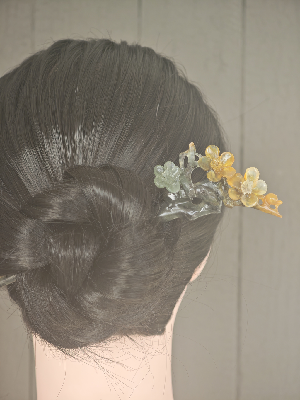 Golden-Emerald Plum Jade Hairpin