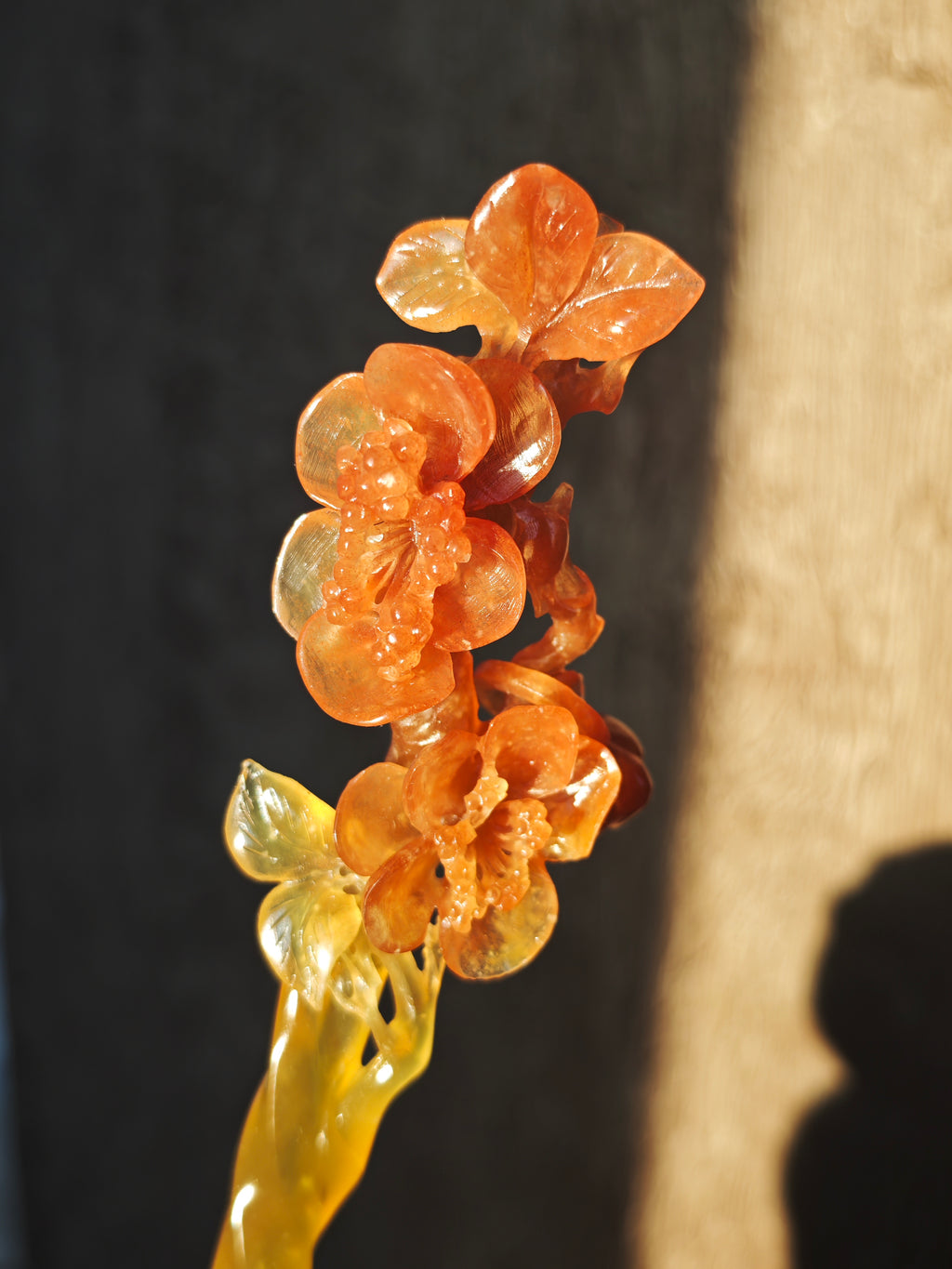 Desert Blossom Hairpin: A Sunlit Whisper from the East