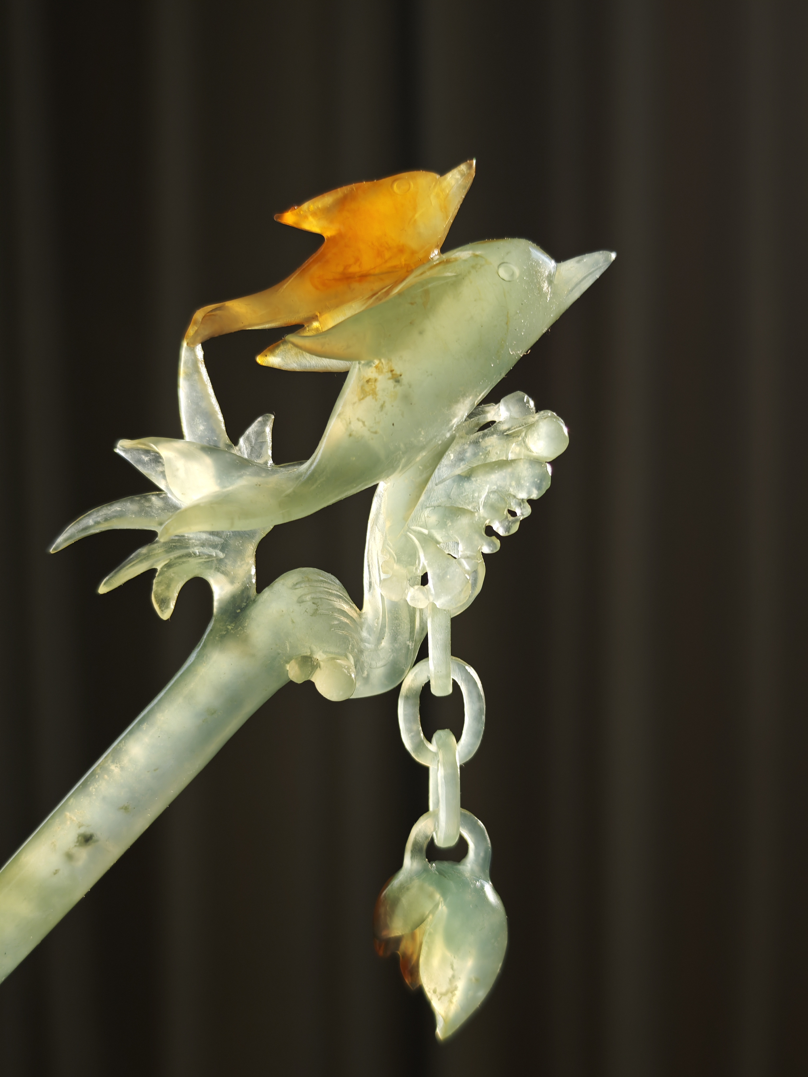 Variegated Dolphin Jade Hairpin
