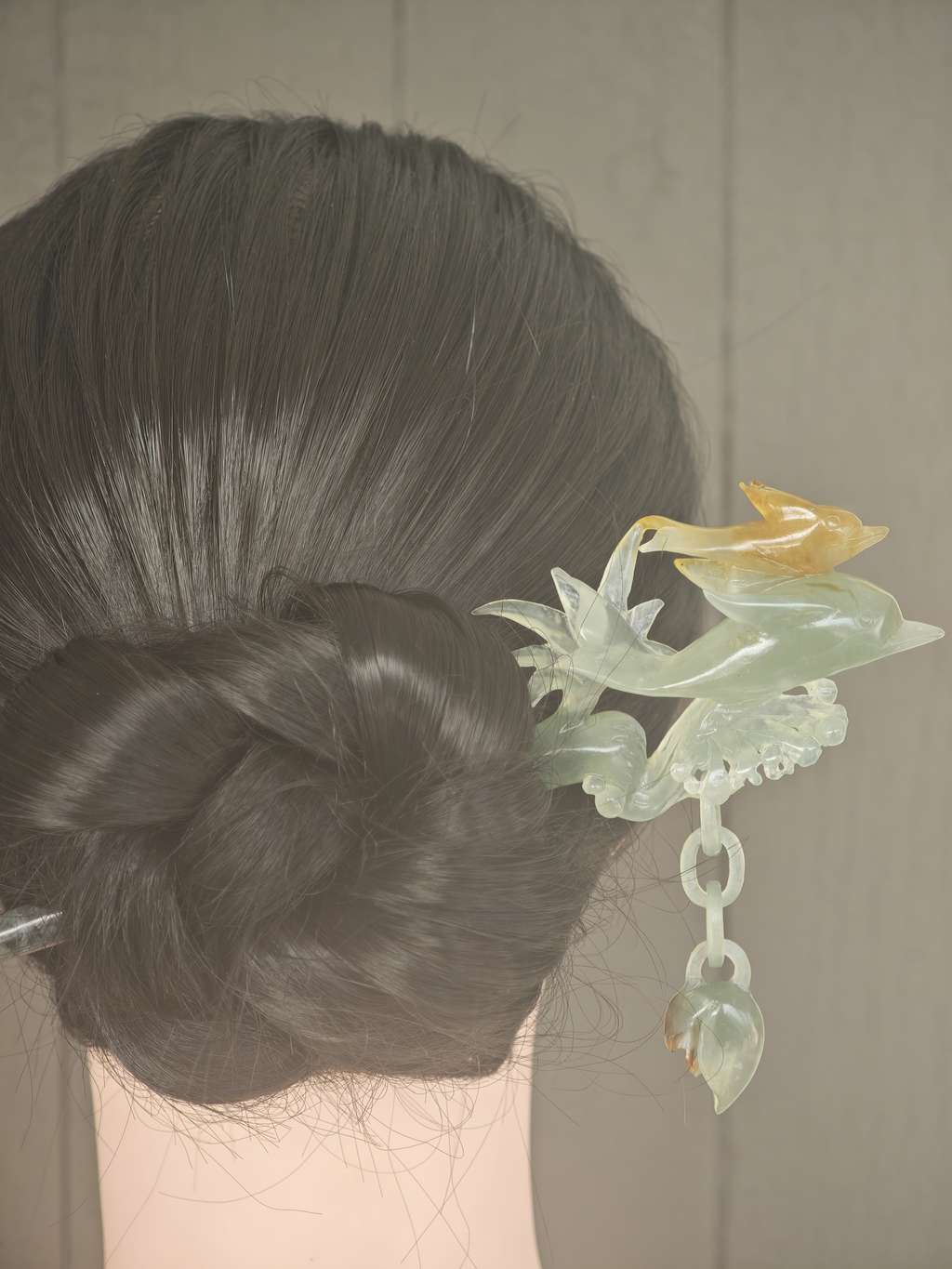 Variegated Dolphin Jade Hairpin