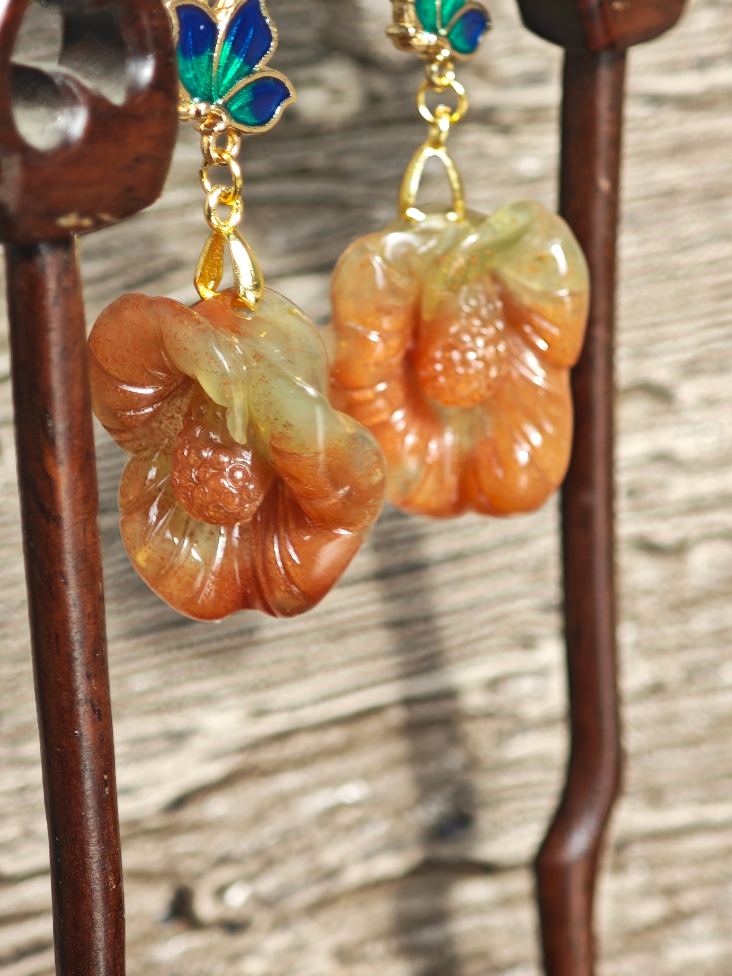 Sunlit Calla | Luminous Hollow-Out Earrings
